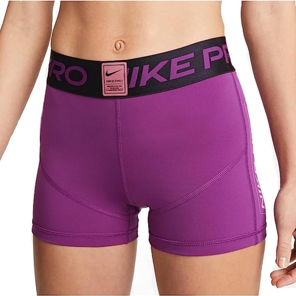 NWT Nike Pro Women's Mid-Rise 3" Graphic Shorts Size L